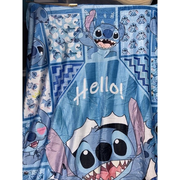 Stitch Blanket Throw Soft Warm And Ready For Gift Giving - Picture 1 of 8